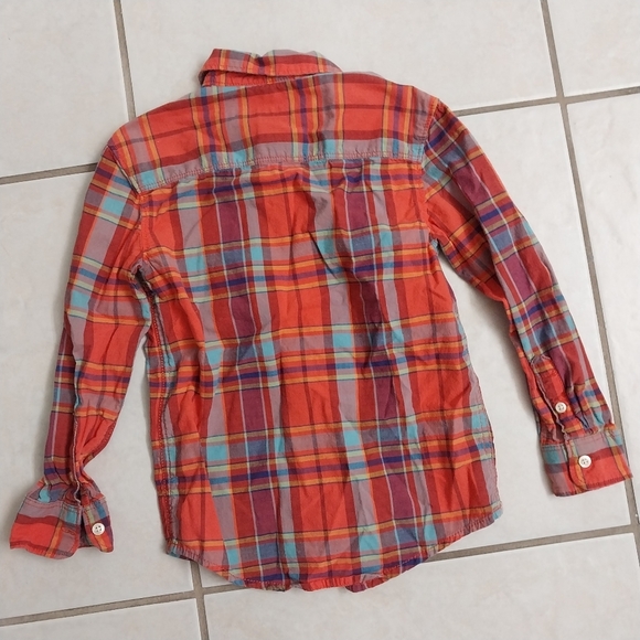 2 Carters Boys long sleeve Plaid Button Down shirts Sz 5/5t - Picture 6 of 6